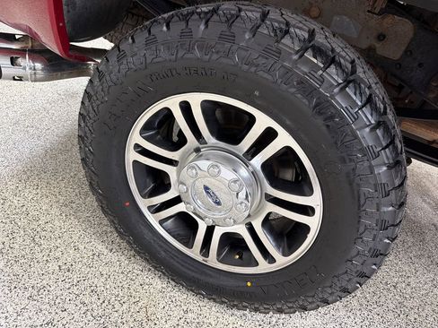 Used 2016 Ford F350 Platinum w/ FX4 Off-Road Package AWD/4WD image 50