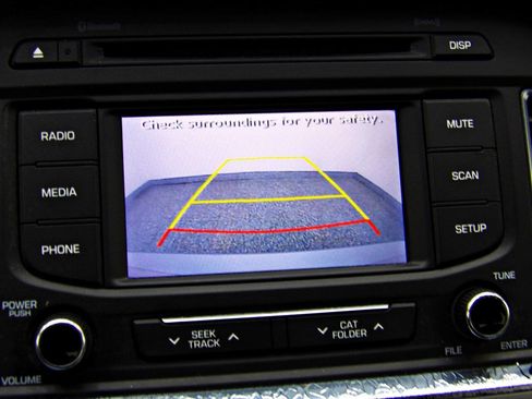 Used 2016 Hyundai Sonata SE image 16