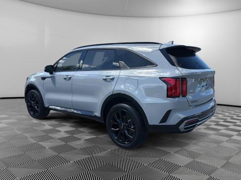 Used 2022 Kia Sorento SX AWD/4WD image 3