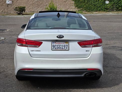 Used 2016 Kia Optima EX w/ Premium Package image 14