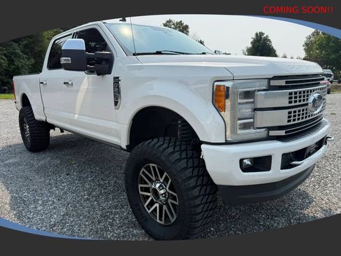 Used 2019 Ford F250 Platinum w/ Platinum Ultimate Package AWD/4WD image 8