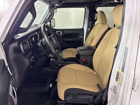 Used 2021 Jeep Wrangler Unlimited Sport image 22
