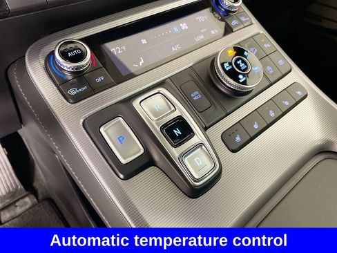 Used 2024 Hyundai Palisade Calligraphy image 23