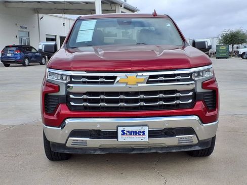 Used 2023 Chevrolet Silverado 1500 LTZ w/ Z71 Off-Road Package AWD/4WD image 3