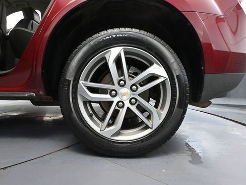 Used 2016 Chevrolet Equinox LTZ w/ Enhanced Convenience Package image 15