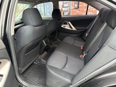 Used 2011 Toyota Camry SE w/ SE Extra-Value Pkg #1 image 13