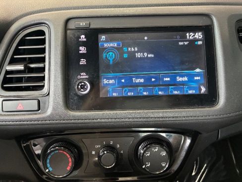 Used 2019 Honda HR-V Sport image 23