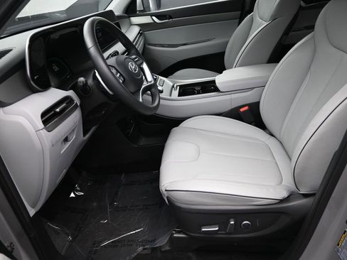 Used 2025 Hyundai Palisade SEL AWD/4WD image 15
