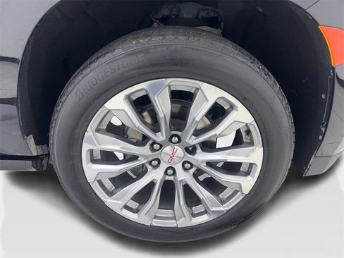 Used 2024 GMC Yukon Denali image 91