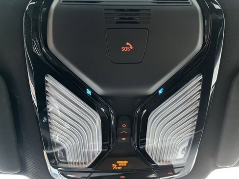 Used 2023 BMW i4 eDrive40 w/ Premium Package image 25