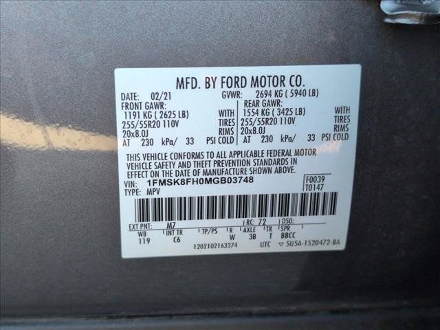 Used 2021 Ford Explorer Limited w/ Equipment Group 301A AWD/4WD image 26