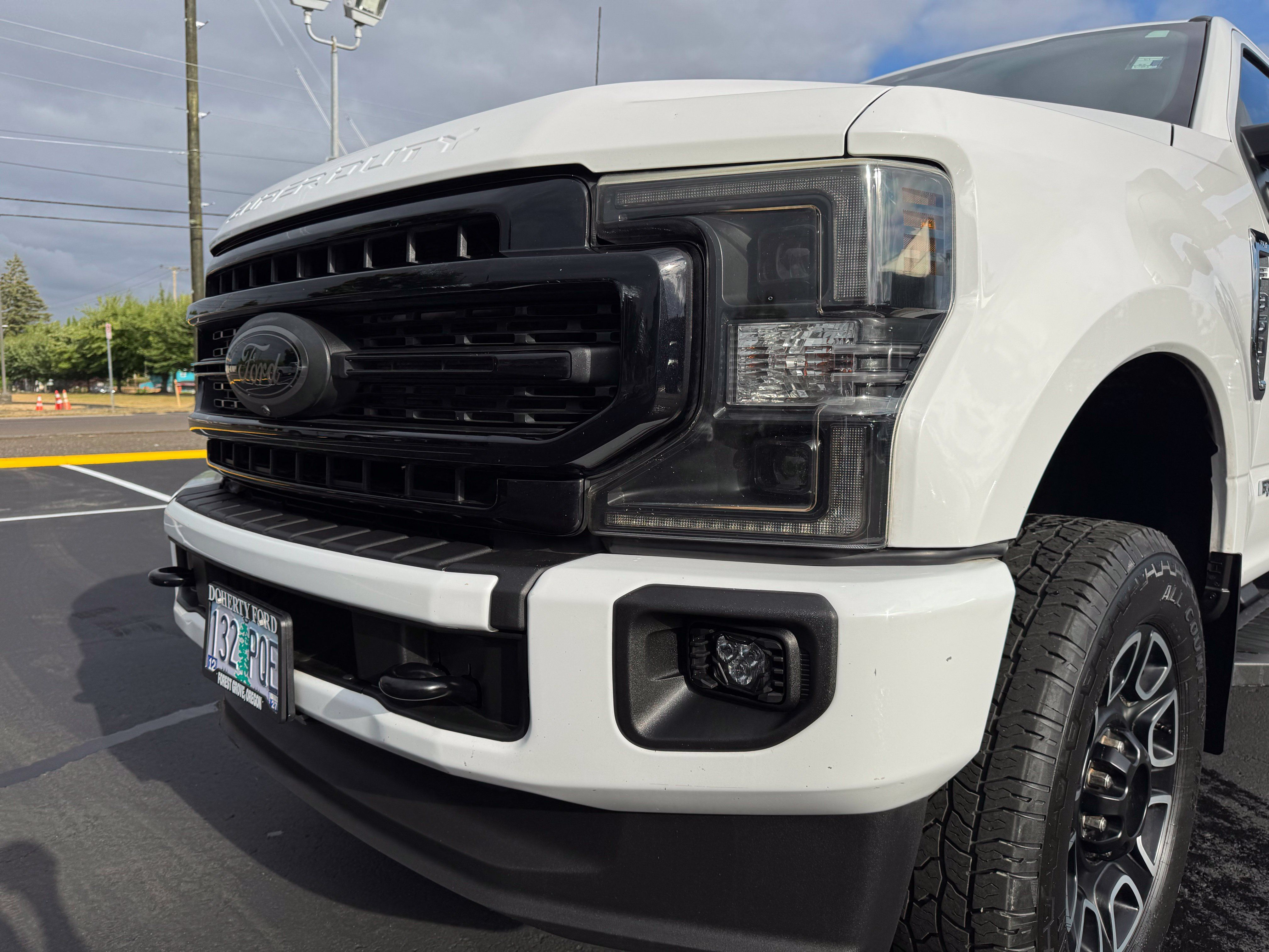 Used 2022 Ford F350 XLT w/ Black Appearance Package AWD/4WD image 7