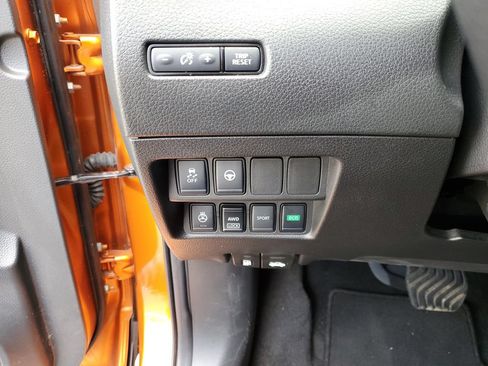 Certified 2022 Nissan Rogue Sport SV w/ Technology Package AWD/4WD image 20