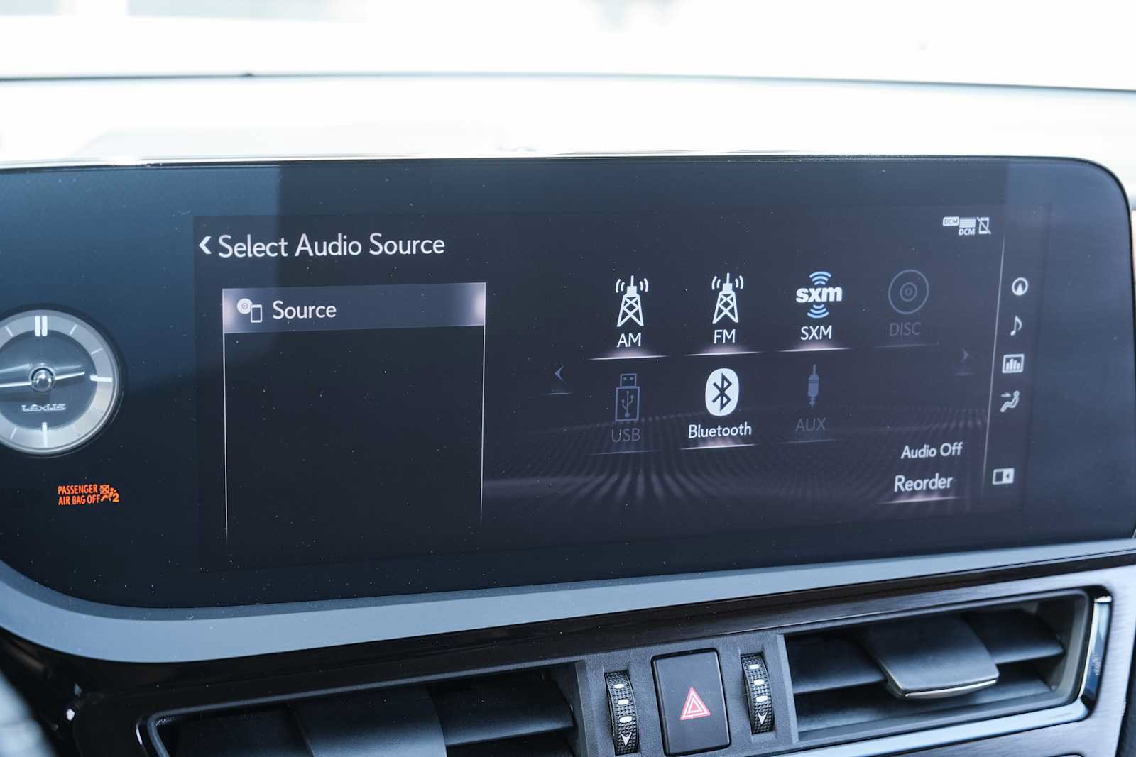 Used 2022 Lexus ES 300h Ultra Luxury w/ Accessory Package 2 FWD image 48
