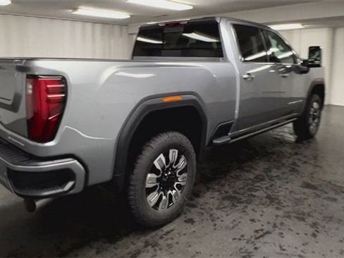New 2026 GMC Sierra 2500 Denali w/ Denali Reserve Package image 8