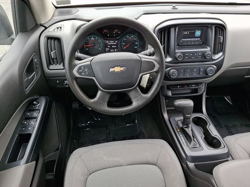 Used 2016 Chevrolet Colorado W/T w/ WT Convenience Package RWD image 12