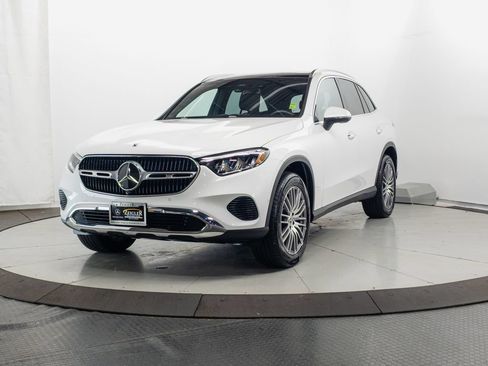 Certified 2026 Mercedes-Benz GLC 300 4MATIC image 3