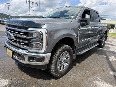 Used 2024 Ford F250 Lariat w/ Lariat Ultimate Package AWD/4WD image 13