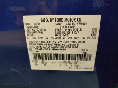 Used 2021 Ford Edge SE w/ Cargo Accessory Package FWD image 33