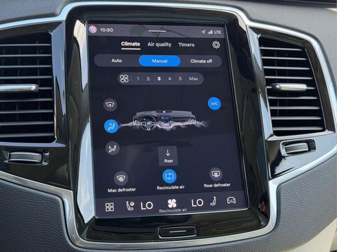 Used 2023 Volvo XC90 B6 Plus w/ Protection Package AWD/4WD image 5