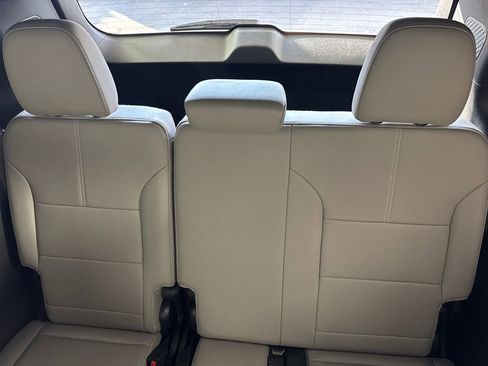 New 2026 GMC Acadia Elevation w/ Elevation Premium Package image 22