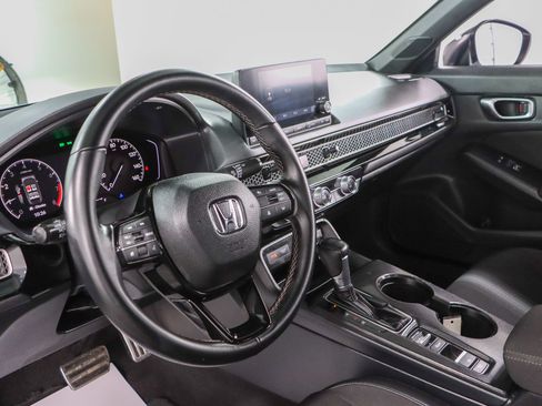 Used 2023 Honda Civic Sport image 22