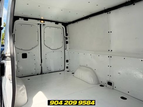 Used 2019 Mercedes-Benz Sprinter 2500 image 30