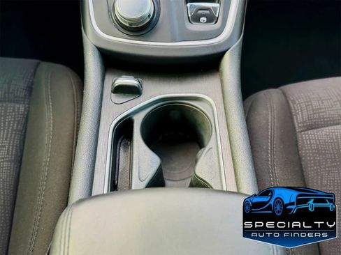 Used 2015 Chrysler 200 Limited w/ Convenience Group FWD image 10