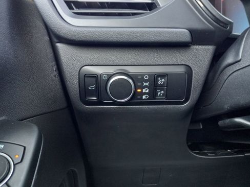 Used 2024 Ford Escape ST-Line w/ Cold Weather Package image 25