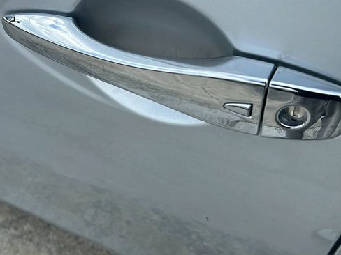 Used 2013 Nissan Altima 2.5 SL w/ Technology Pkg image 15