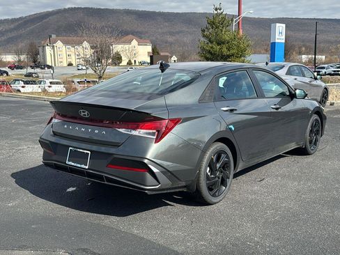 New 2026 Hyundai Elantra Sport image 5