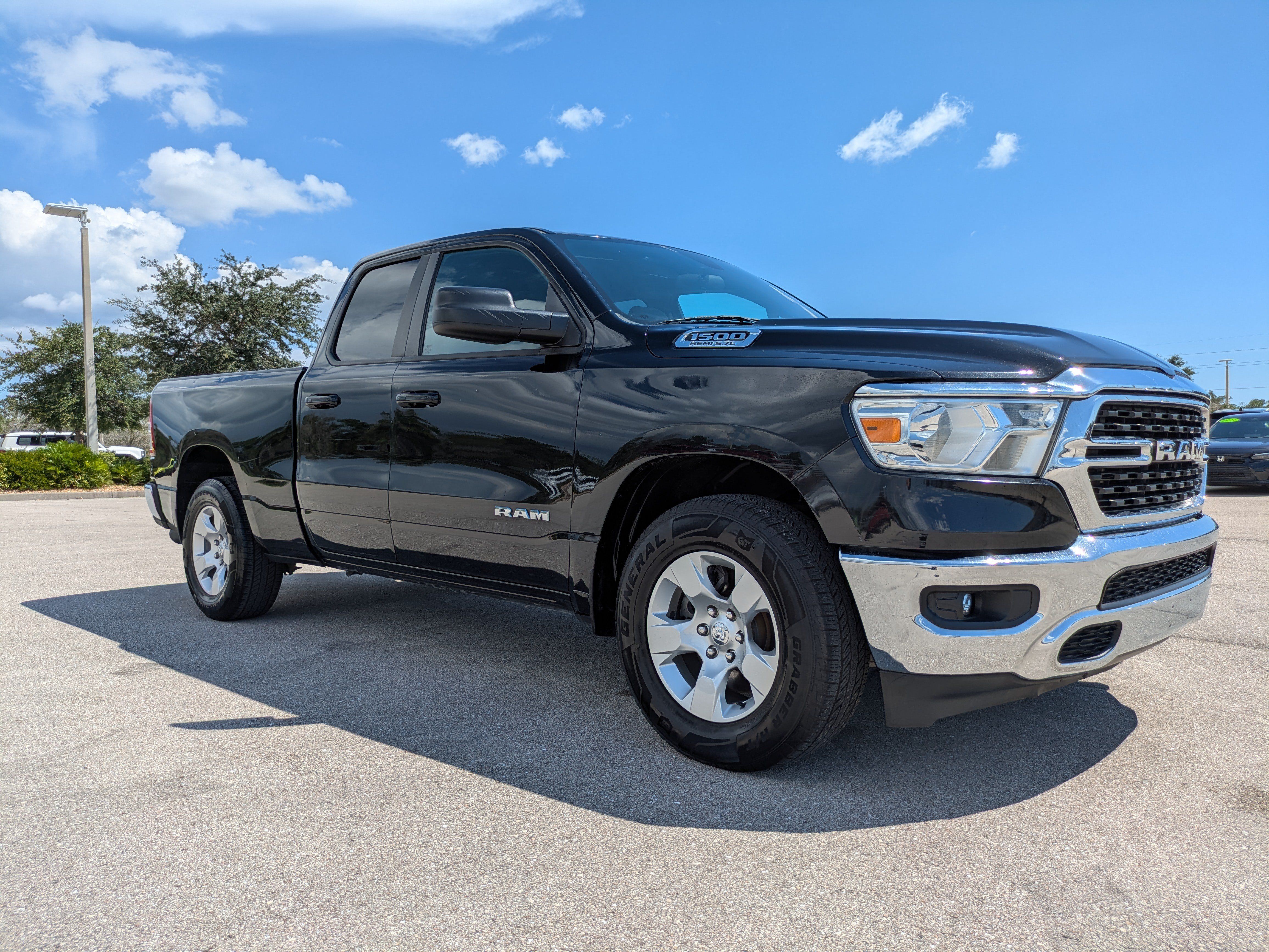 Used 2022 RAM 1500 Big Horn RWD image 2