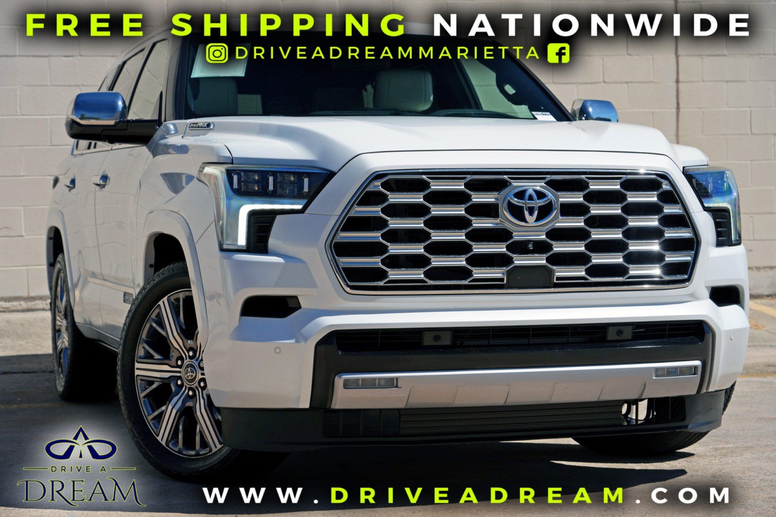 Used 2023 Toyota Sequoia Capstone AWD/4WD image 2