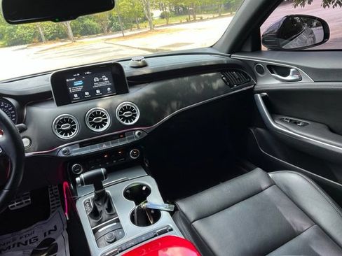 Used 2021 Kia Stinger GT RWD image 26