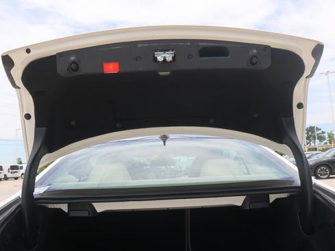 Used 2014 Mercedes-Benz E 350 Coupe image 10