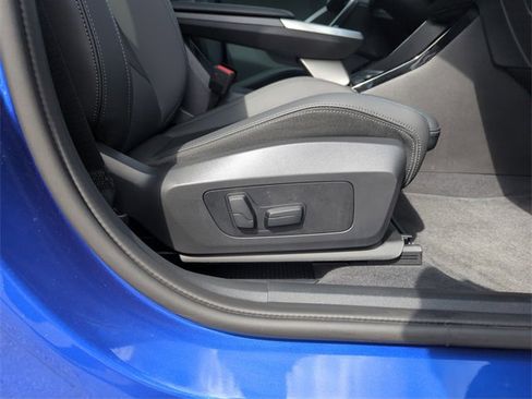 Used 2025 BMW X2 xDrive28i w/ M Sport Package image 38