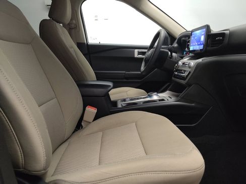 Used 2022 Ford Explorer 4WD image 21