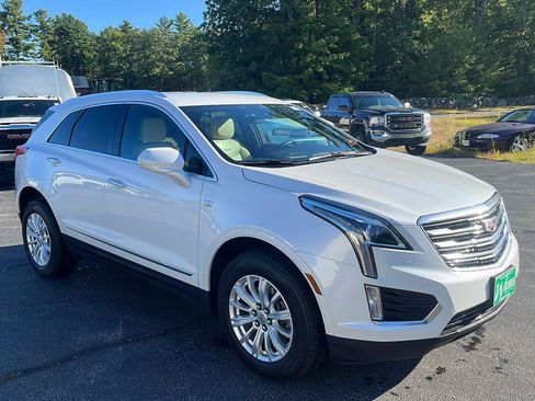 Used 2018 Cadillac XT5 AWD image 8