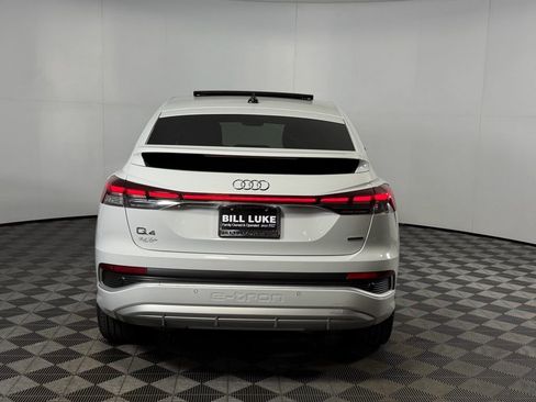 Used 2023 Audi Q4 e-tron Premium Plus w/ Premium Plus image 7
