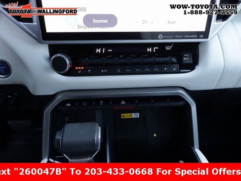 Used 2022 Toyota Tundra Capstone image 37
