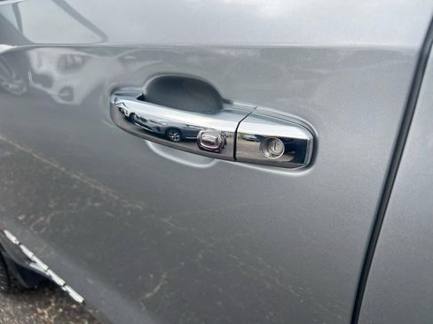 Used 2024 GMC Sierra 1500 SLT w/ SLT Premium Plus Package image 9