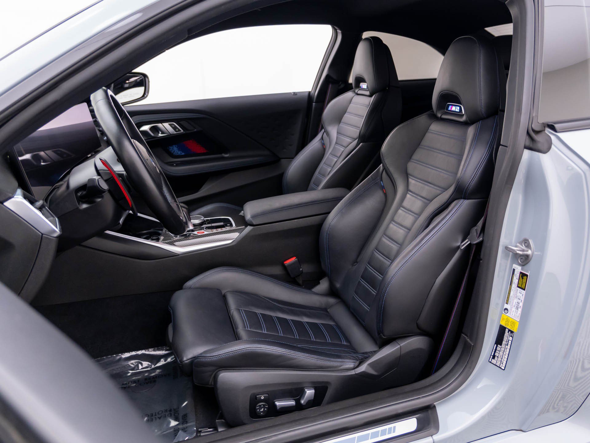 Used 2023 BMW M2 RWD image 17
