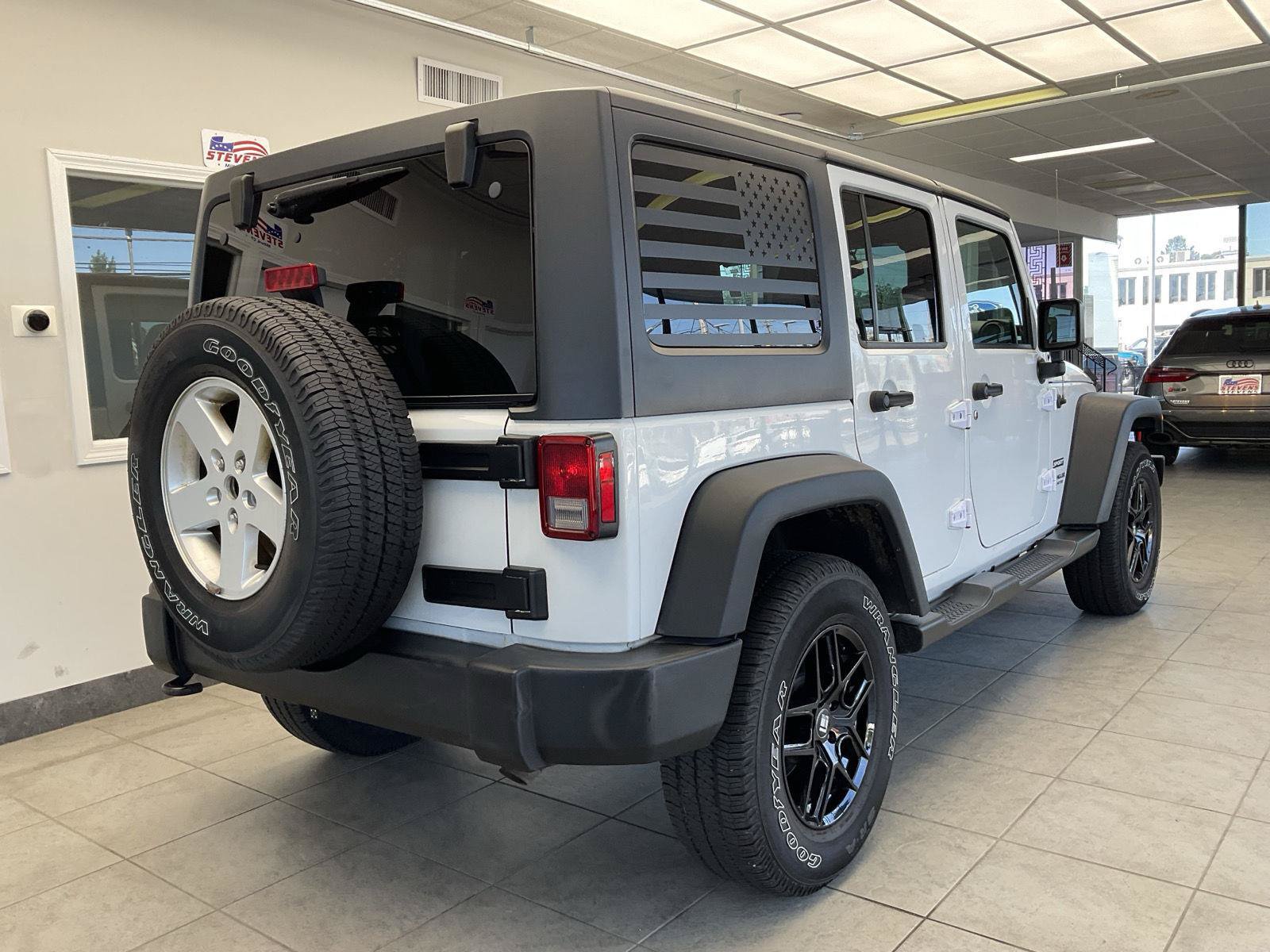 Used 2016 Jeep Wrangler Unlimited Sport w/ Quick Order Package 24S AWD/4WD image 5