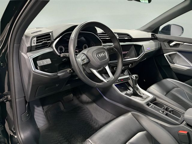 Used 2023 Audi Q3 2.0T Premium Plus w/ Premium Plus Package AWD/4WD image 11