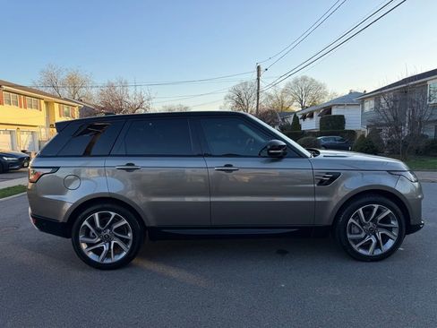 Used 2020 Land Rover Range Rover Sport HSE image 8