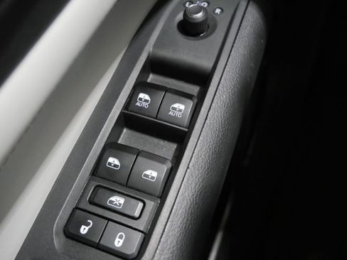 Used 2025 Jeep Compass Limited image 12