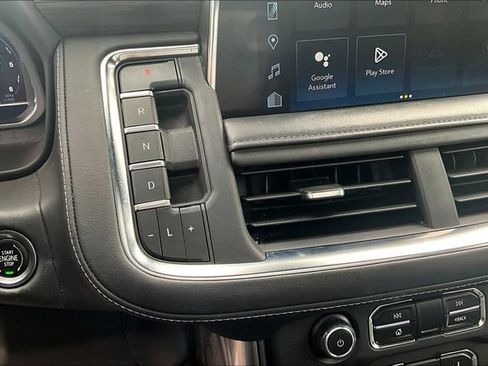 Used 2023 Chevrolet Tahoe LT w/ Luxury Package AWD/4WD image 17
