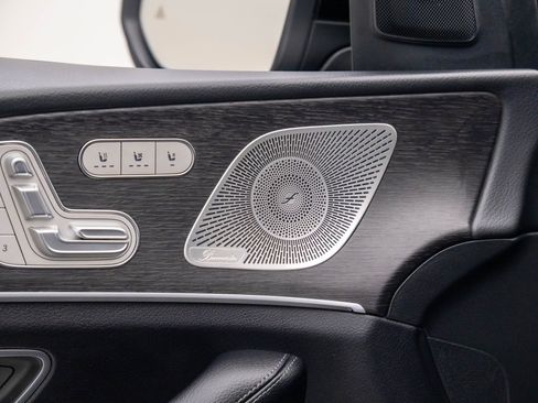 New 2026 Mercedes-Benz GLS 450 4MATIC image 16