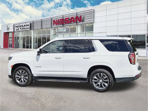 Used 2024 Chevrolet Tahoe LT w/ Luxury Package RWD image 7