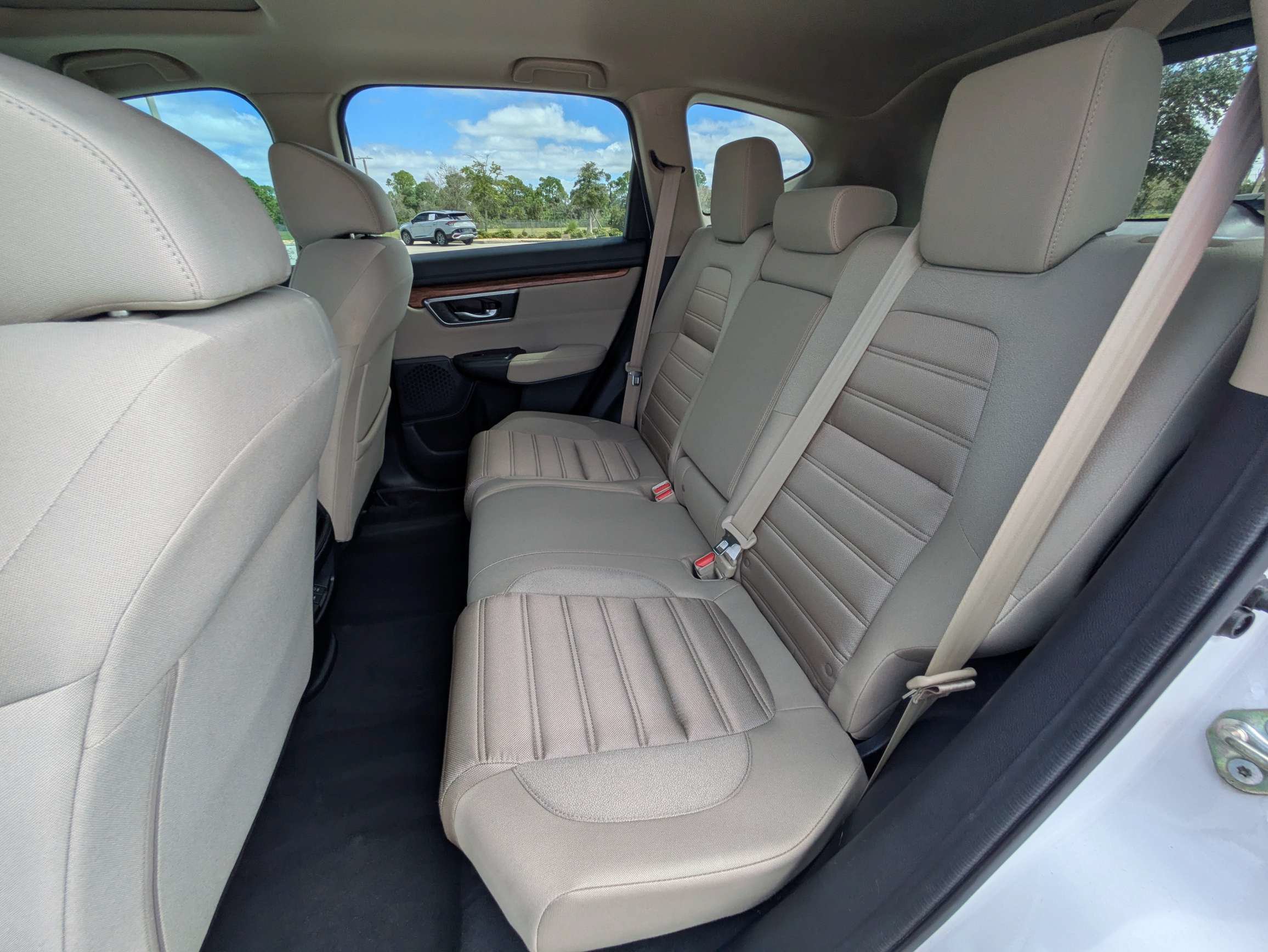 Used 2019 Honda CR-V EX image 14